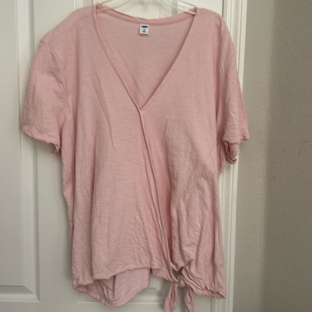 Pink old navy women’s shirt